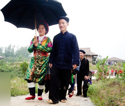 ประเพณีการแต่งงานของชนเผ่าม้งที่จังหวัดเดียนเบียน